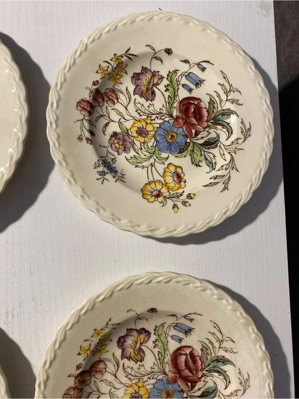 Vintage Vernon Kilns May Flower Bread Dessert Plates 6.5